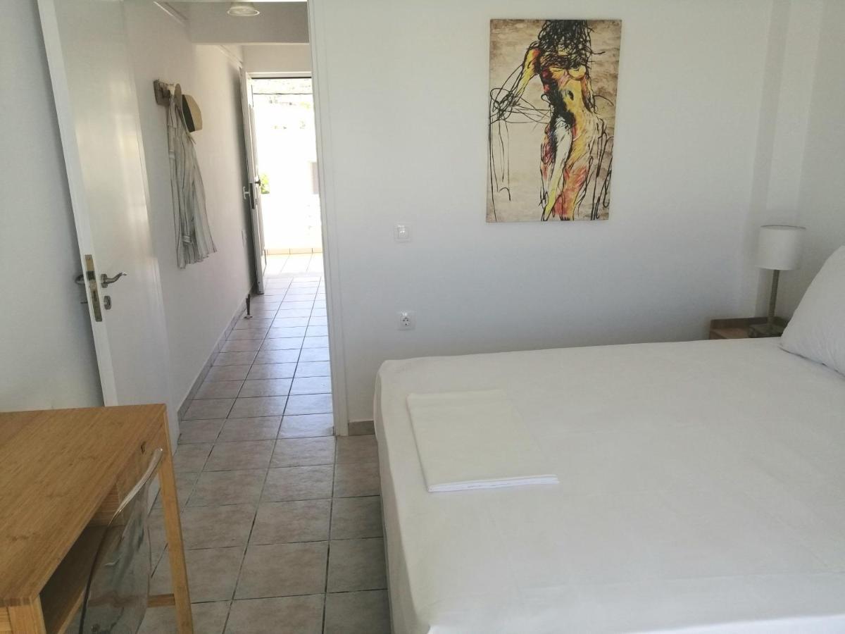 Coastal Apartment Christina 2 Makrýgialos Eksteriør billede
